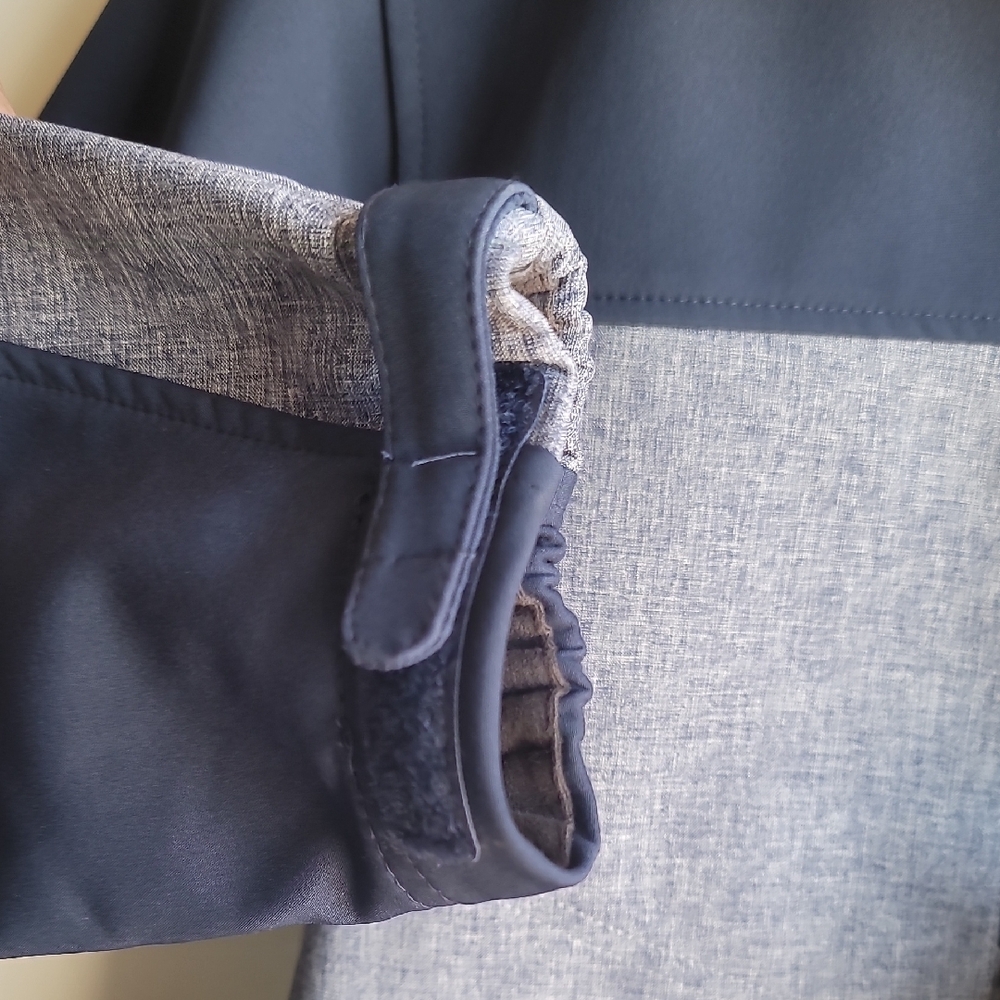 Men's Navy and Gray Performance Jacket - Picture 9 of 14